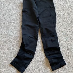 Athleta cropped Leggings